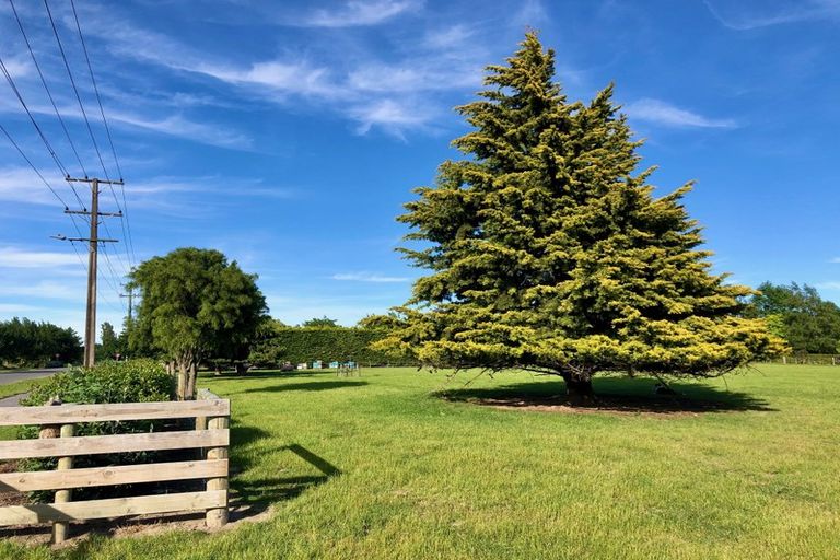 Photo of property in 53 Mclaughlins Road, Darfield, 7571