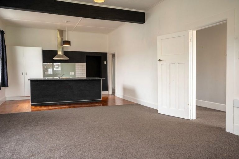 Photo of property in 12 Vera Street, Marton, 4710