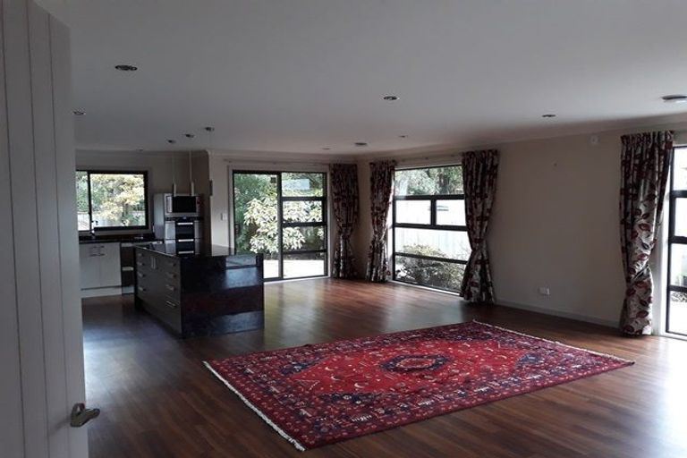 Photo of property in 2a Patea Place, Terrace End, Palmerston North, 4410