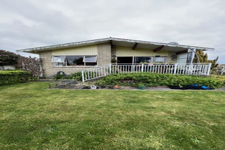 Photo of property in 30 Gold Street, Waitara, 4320