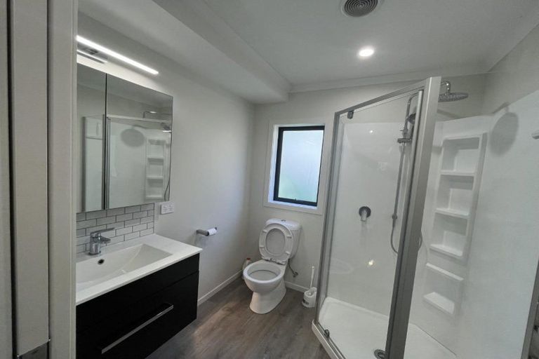 Photo of property in 12 Whakawhiti Street, Marfell, New Plymouth, 4310