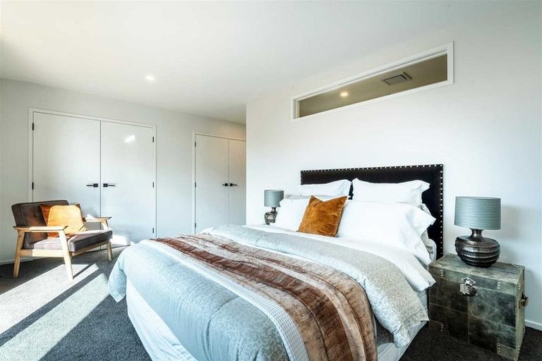 Photo of property in 11c Montgomery Avenue, Rothesay Bay, Auckland, 0630