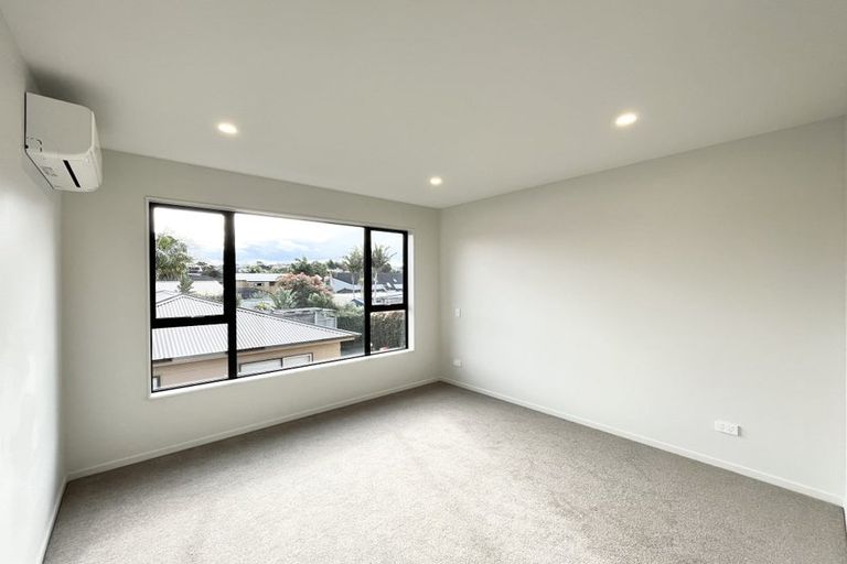 Photo of property in 18f Stratford Avenue, Milford, Auckland, 0620