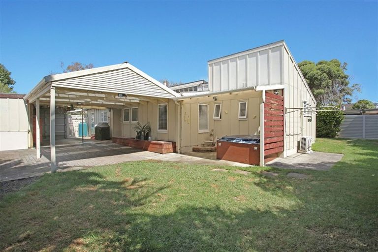 Photo of property in 75 Elliot Street, Pahurehure, Papakura, 2113