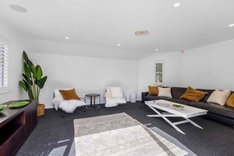 Photo of property in 4 Lewisham Park, St Albans, Christchurch, 8052