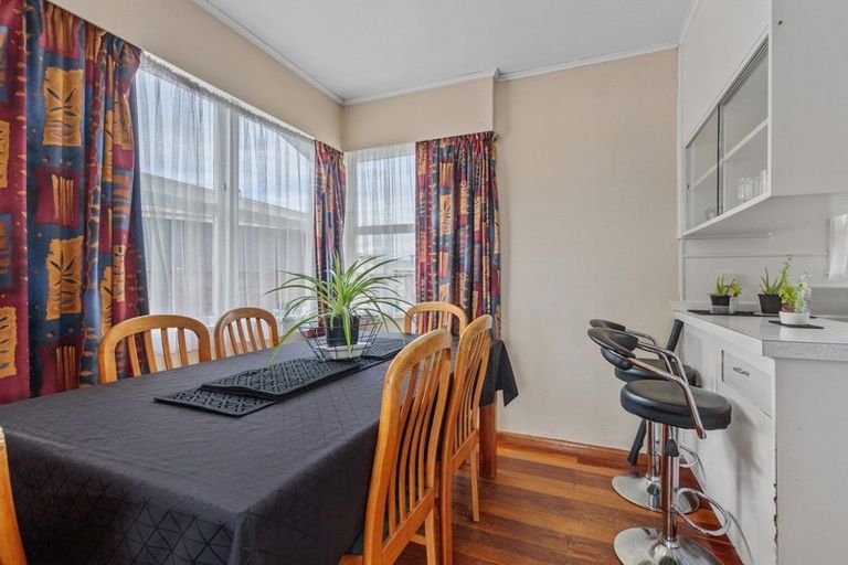 Photo of property in 150 Bryant Road, St Andrews, Hamilton, 3200