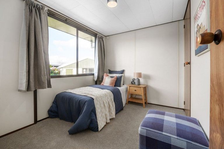 Photo of property in 38 Garland Drive, St Andrews, Hamilton, 3200