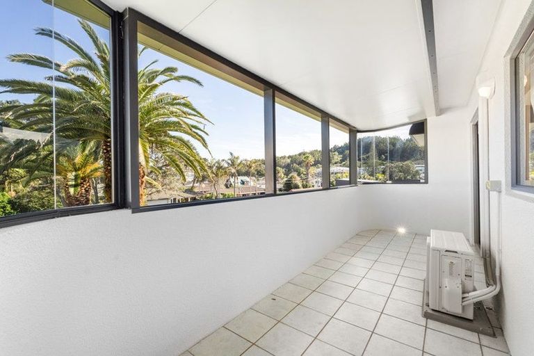 Photo of property in 15e Puriri Avenue, Orewa, 0931