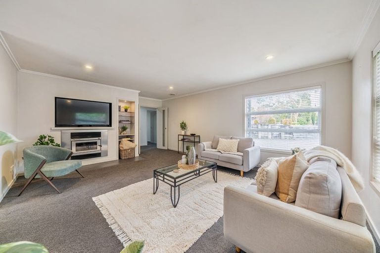 Photo of property in 65 Plateau Road, Te Marua, Upper Hutt, 5018