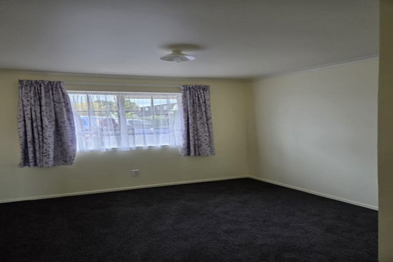 Photo of property in 150 Williams Street, Cambridge, 3434