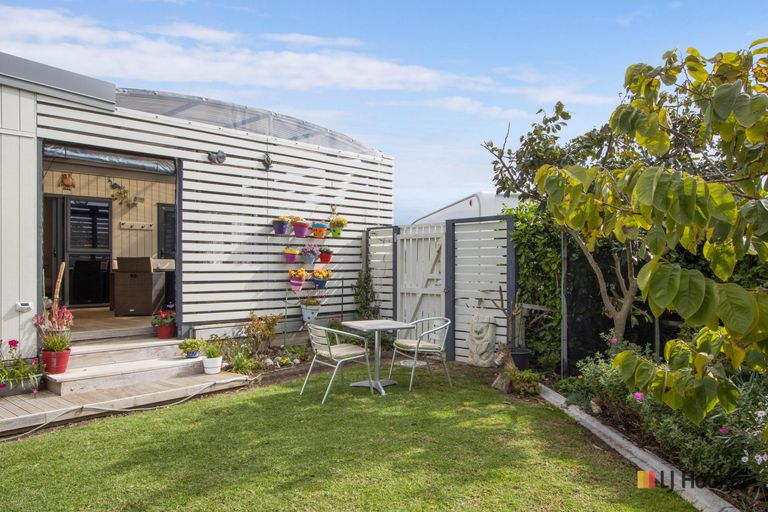 Photo of property in 10 Reel Road, Athenree, Waihi Beach, 3611