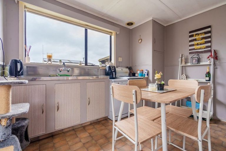 Photo of property in 13 Constitution Avenue, Milton, 9220