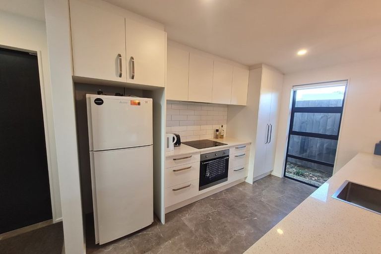 Photo of property in 4/242 Edgeware Road, Edgeware, Christchurch, 8013