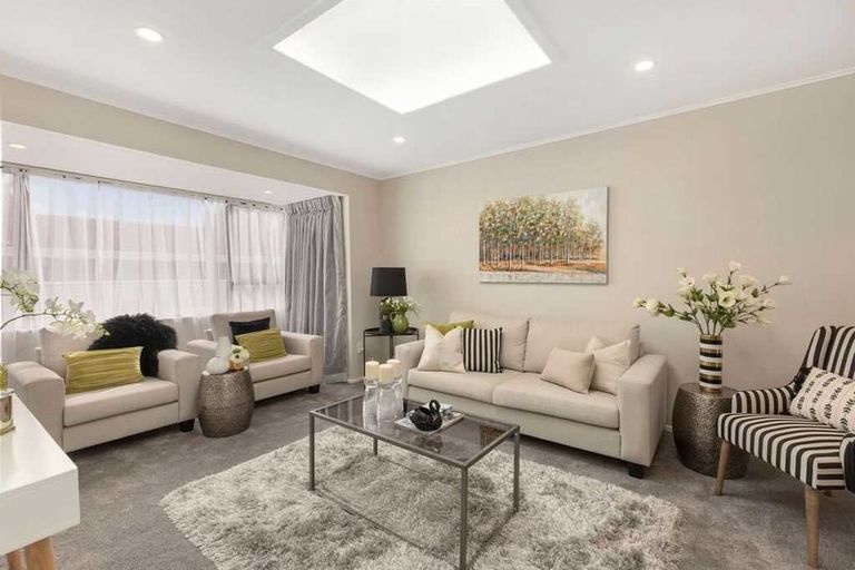 Photo of property in 48b Queens Grove, Hutt Central, Lower Hutt, 5010