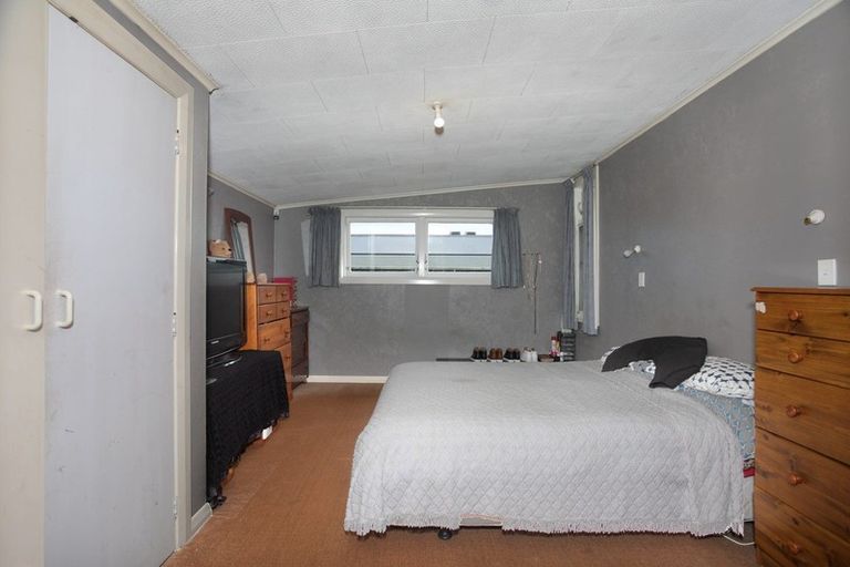 Photo of property in 35 Cuba Street, Marton, 4710