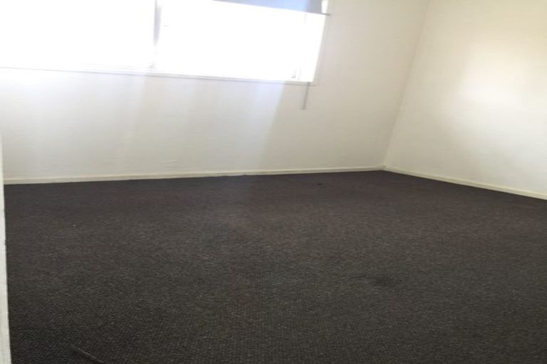 Photo of property in 2/11 Udall Place, Bucklands Beach, Auckland, 2014