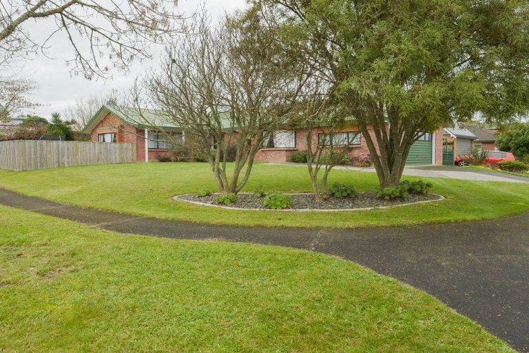 Photo of property in 106 Endeavour Avenue, Flagstaff, Hamilton, 3210