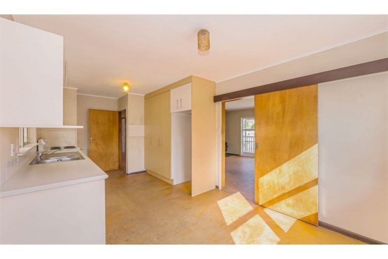 Photo of property in 117 Manuka Road, Bayview, Auckland, 0629