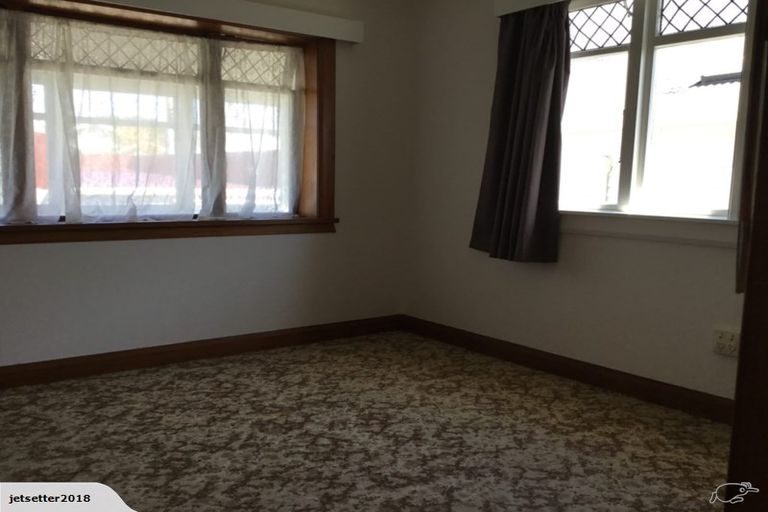 Photo of property in 63 Strathavon Road, Miramar, Wellington, 6022