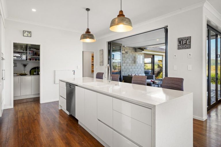 Photo of property in 9 Senecio Way, Papamoa Beach, Papamoa, 3118