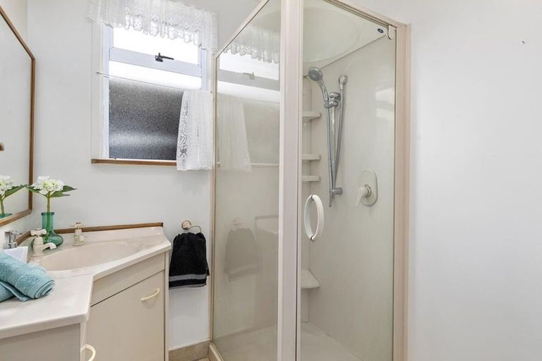 Photo of property in 34 Wilford Street, Woburn, Lower Hutt, 5011