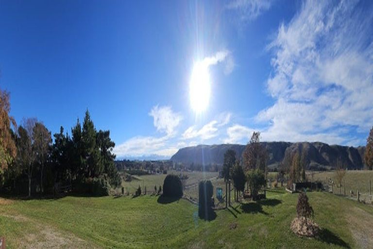 Photo of property in 4 Cemetery Road, Albury, 7984