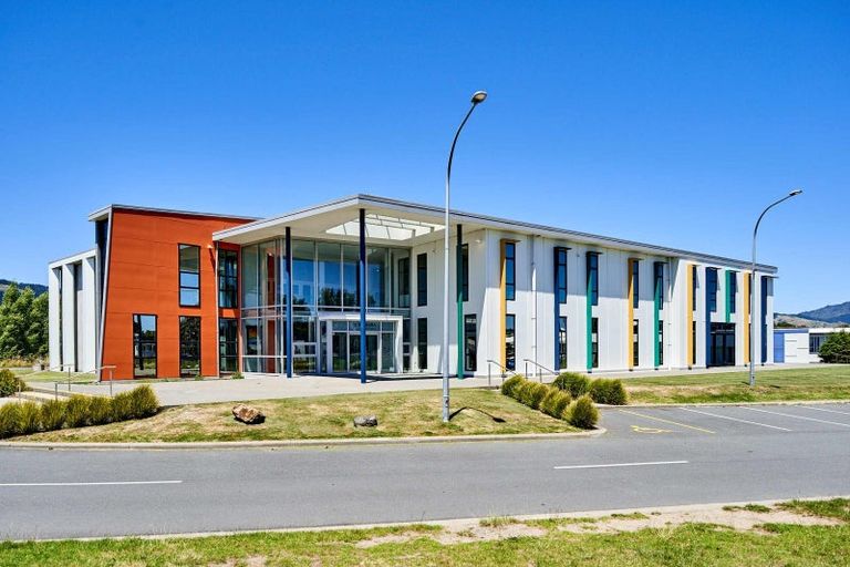 Photo of property in 12 Matatua Road, Raumati Beach, Paraparaumu, 5032