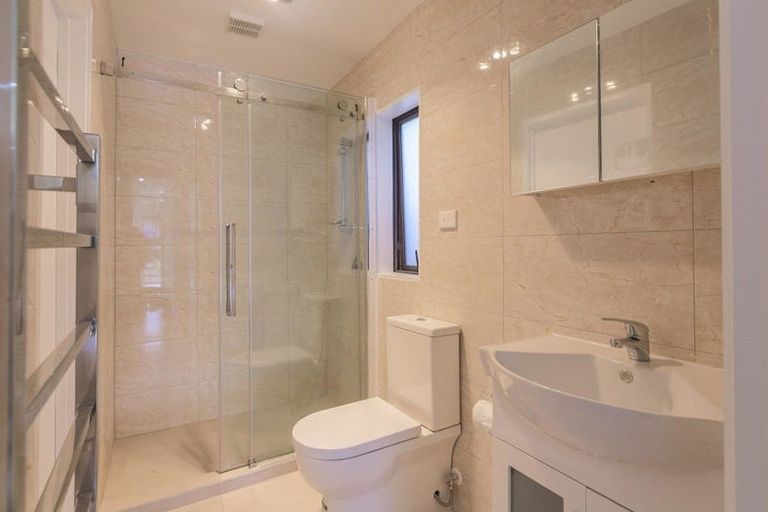 Photo of property in 13 Attymon Lane, East Tamaki, Auckland, 2016