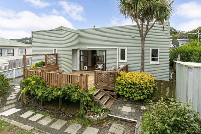 Photo of property in 5 Morgan Street, Johnsonville, Wellington, 6037