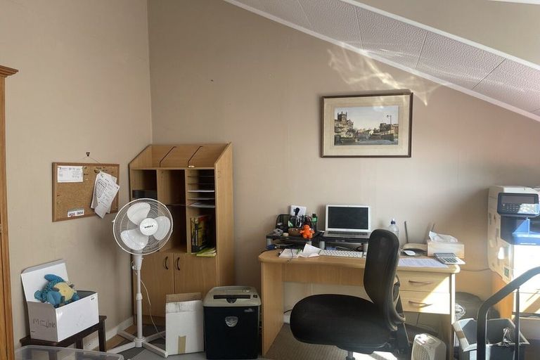 Photo of property in 1/8 Wickstead Place, Massey, Auckland, 0614