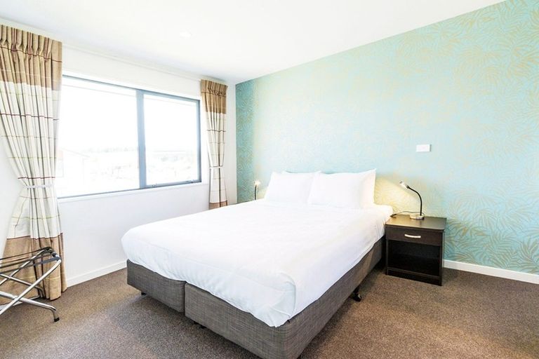 Photo of property in 2 Rodman Lane, Lake Tekapo, 7999