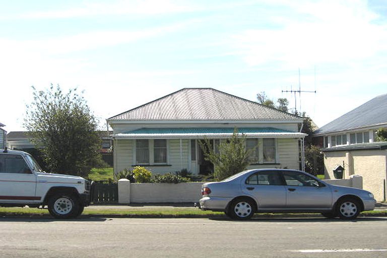 Photo of property in 215 Church Street, West End, Timaru, 7910