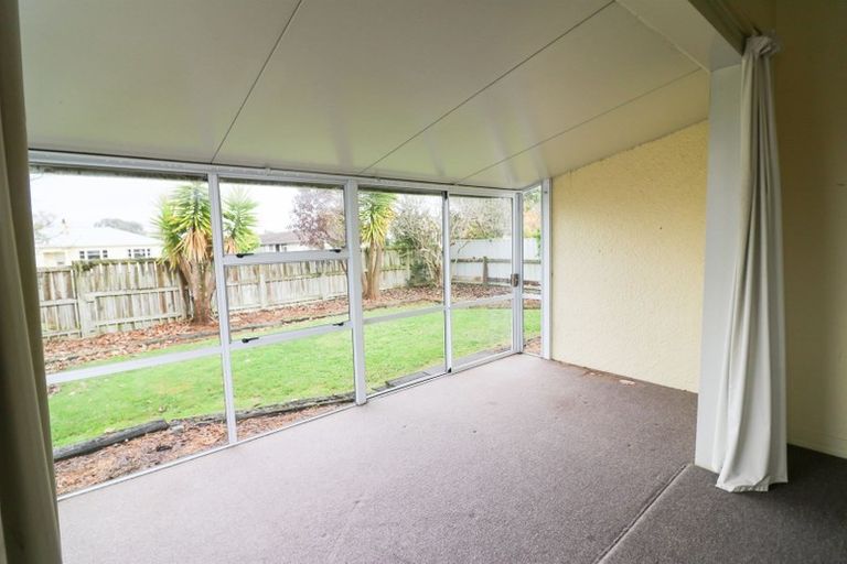 Photo of property in 6 Edward Street, Dannevirke, 4930