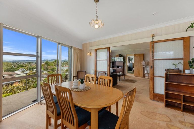 Photo of property in 18 Highfield Crescent, Brookfield, Tauranga, 3110