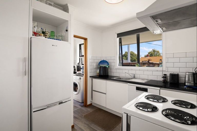 Photo of property in 17 Argyle Street, Mornington, Dunedin, 9011