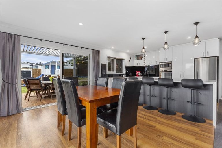 Photo of property in 78 Seventh View Avenue, Beachlands, Auckland, 2018