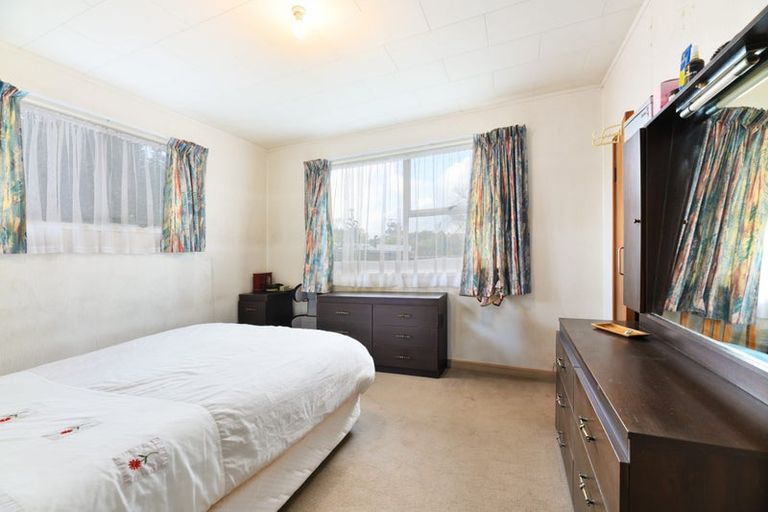 Photo of property in 31 Mawney Road, Henderson, Auckland, 0610