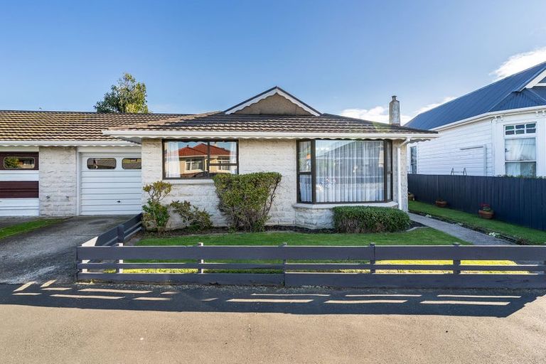 Photo of property in 96 Queens Drive, Saint Kilda, Dunedin, 9012