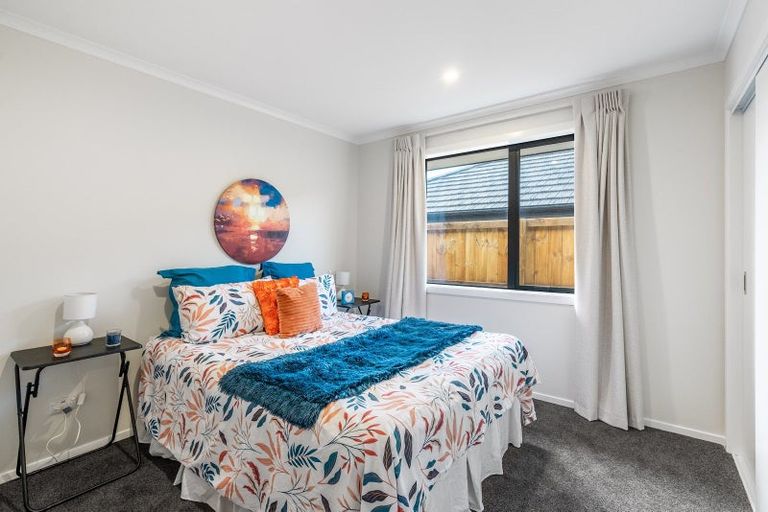 Photo of property in 38 Murray Ward Drive, Te Kauwhata, 3710