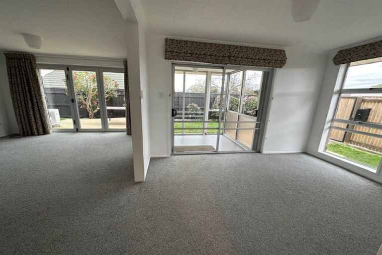 Photo of property in 12a Martin Street, Palmerston North, 4414