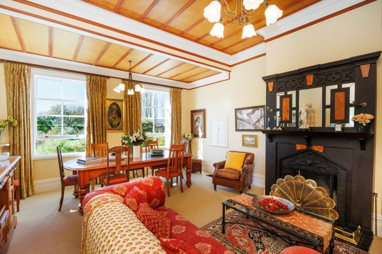 Photo of property in 914 Napier Road, Whakarongo, Palmerston North, 4470