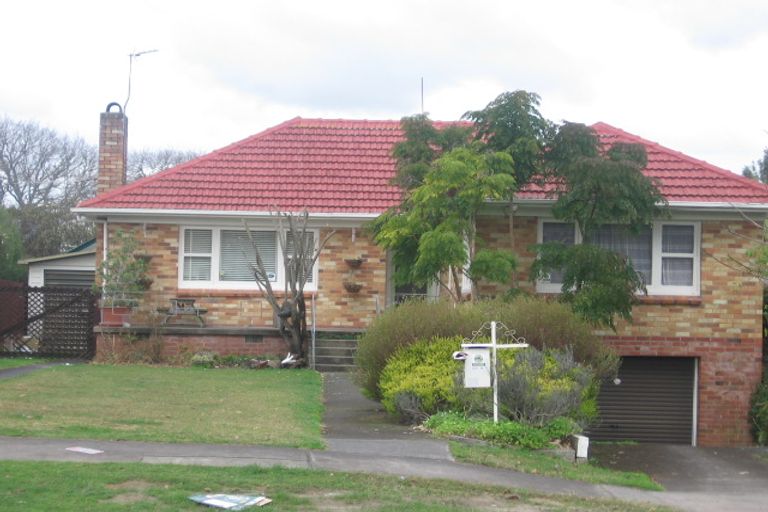 Photo of property in 2/51 Settlement Road, Papakura, 2110