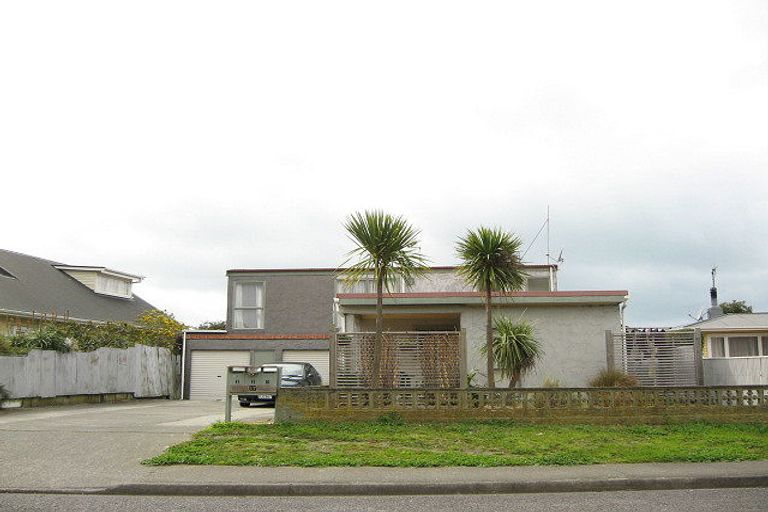 Photo of property in 17 Shrimpton Road, Haumoana, 4102