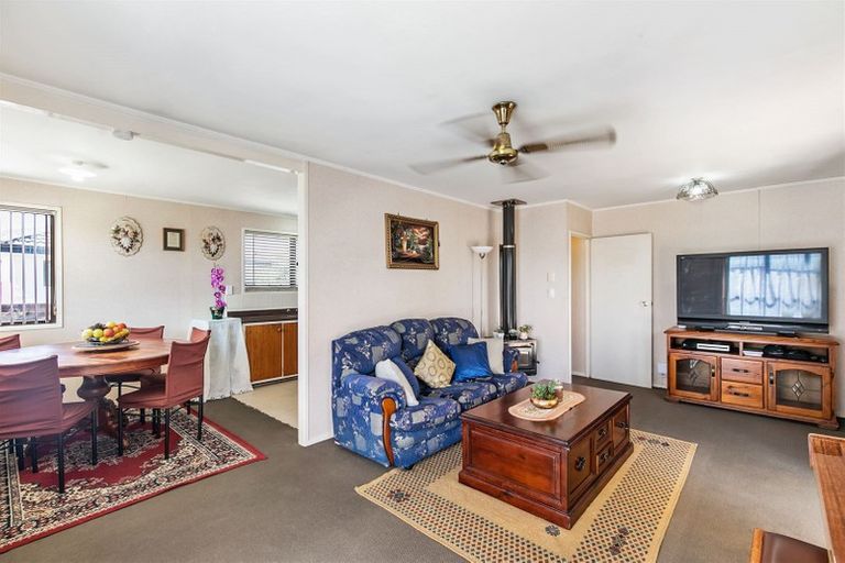 Photo of property in 123 Sykes Road, Weymouth, Auckland, 2103