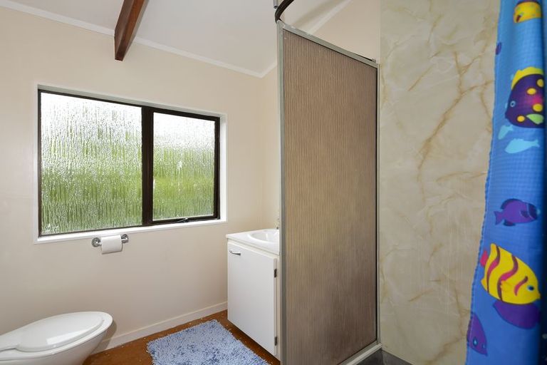 Photo of property in 8 Cumberland Crescent, Welcome Bay, Tauranga, 3112