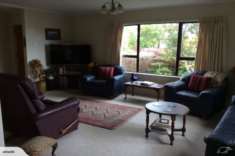 Photo of property in 54 Grace Crescent, Richmond Heights, Taupo, 3330