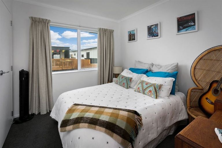 Photo of property in 8 Sandy Place, Waihi Beach, 3611