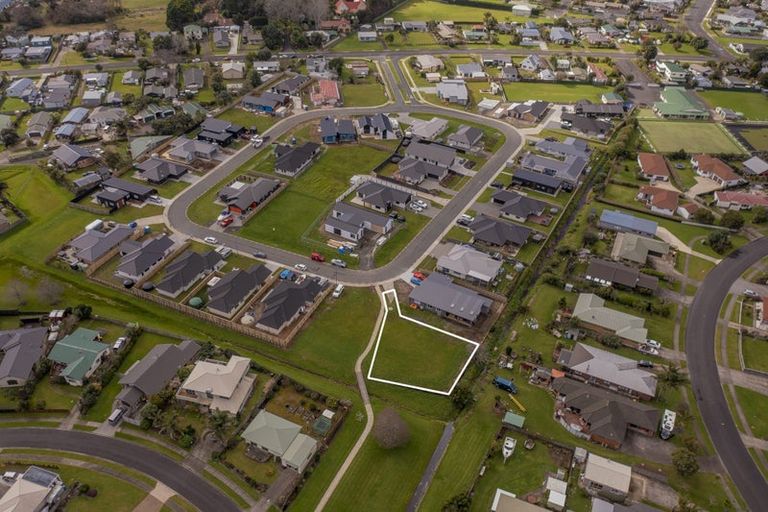 Photo of property in 25 Palm Drive, Whitianga, 3510