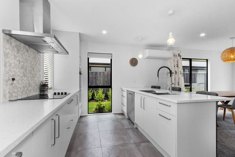 Photo of property in 15 Avanda Avenue, Rolleston, 7615