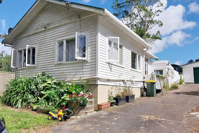 Photo of property in 1505 East Coast Road, Redvale, Albany, 0794